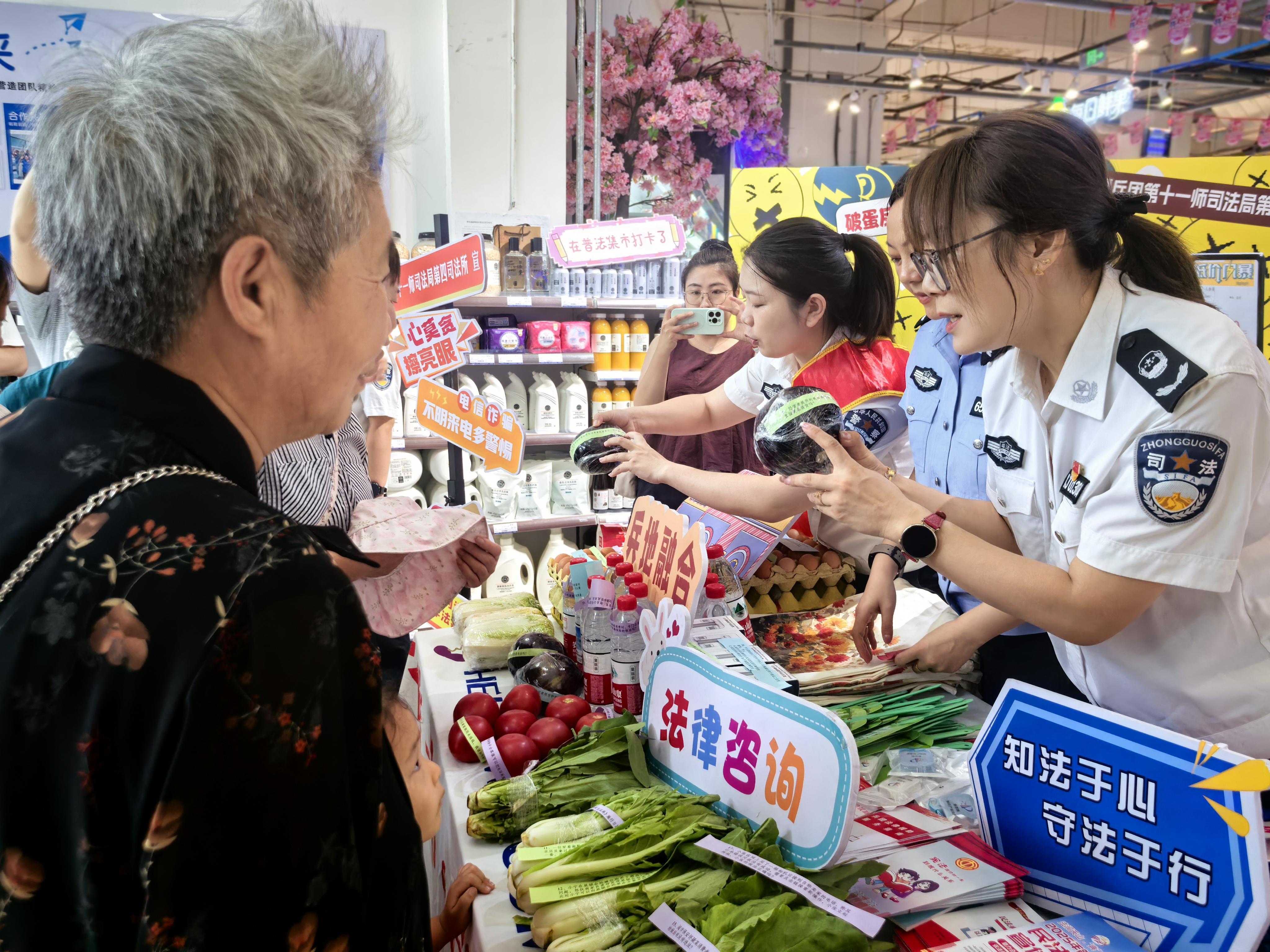 “反詐菜場”開攤！買菜順帶“拎”走防騙知識